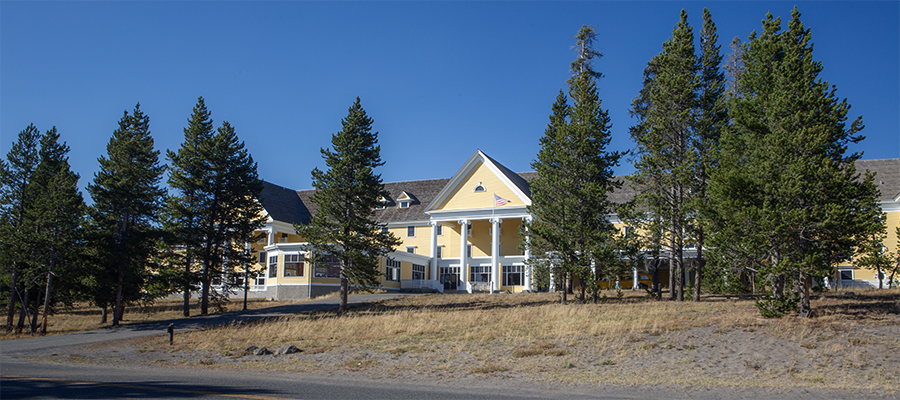 The yellow hotel: Lake Hotel.